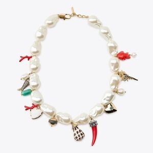 NEW. Zara Pearl Charm Necklace. NEW IN PACKAGE
